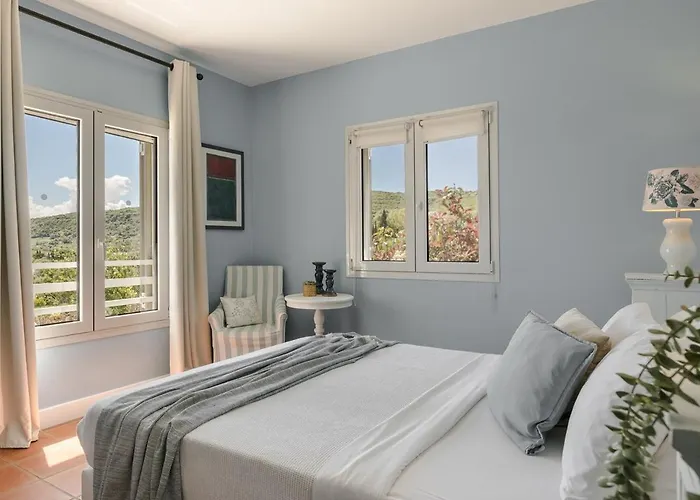 Stars By Select Villa