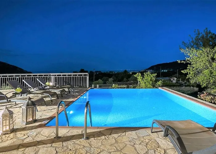 Villa Stars By Select *